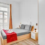 Ellebnb - Wifi, Netflix E Metro M2 A 100 Metri Apartmán *