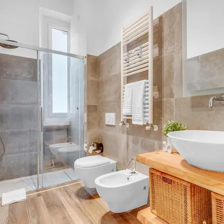 Ellebnb - Wifi, Netflix E Metro M2 A 100 Metri *
